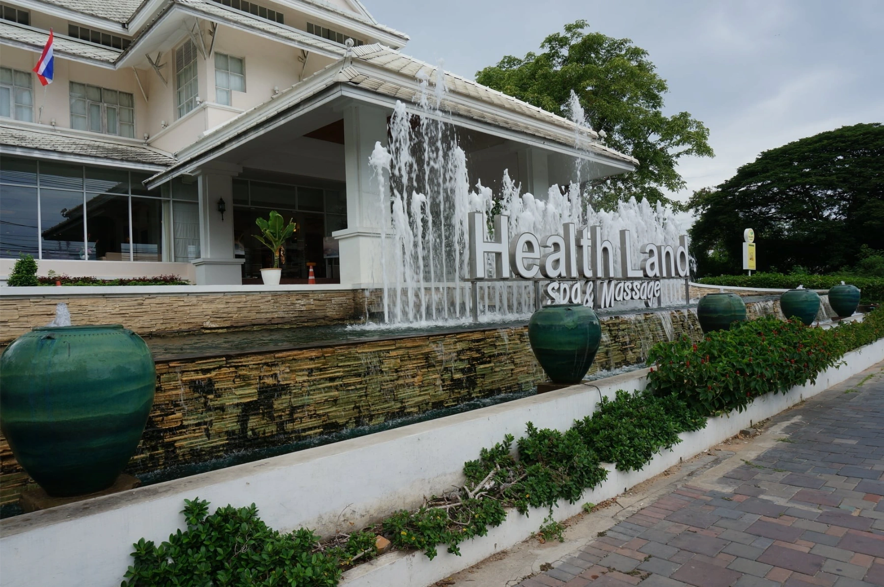 Relaxation area at Health Land North Pattaya