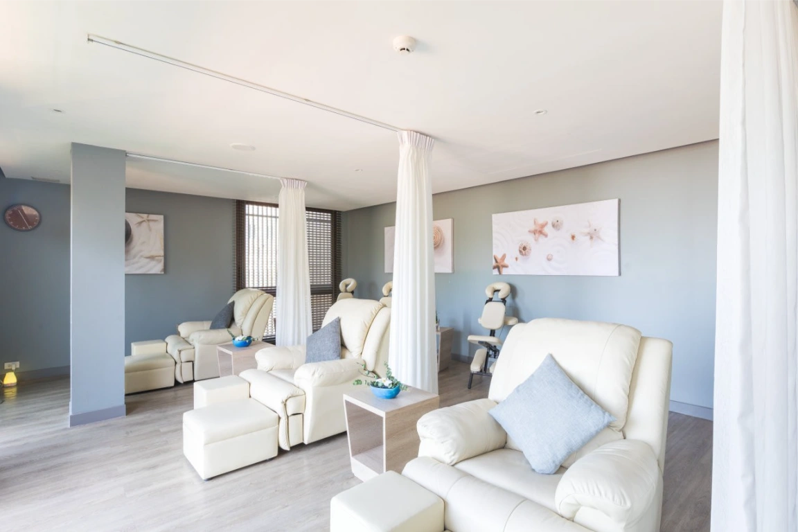 Wellness lounge at Let's Relax Spa Pattaya Beach Front