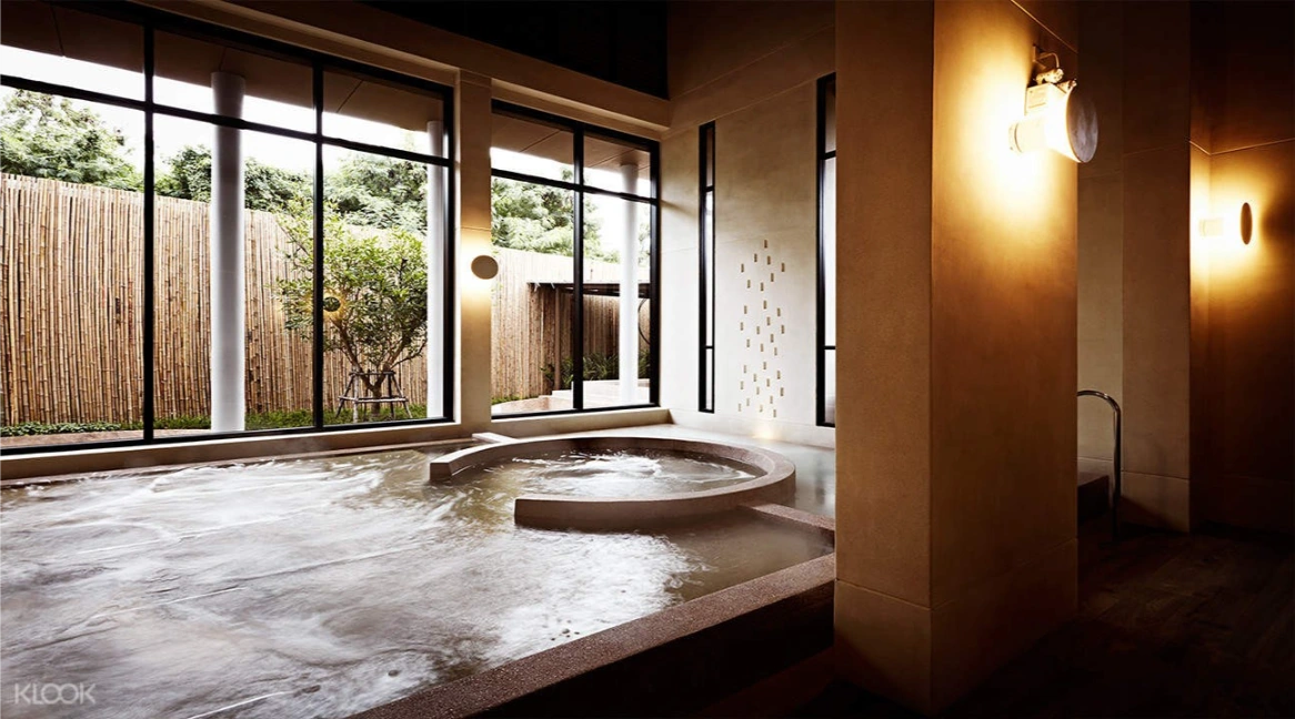 Aromatherapy treatment at Yunomori Onsen & Spa Pattaya
